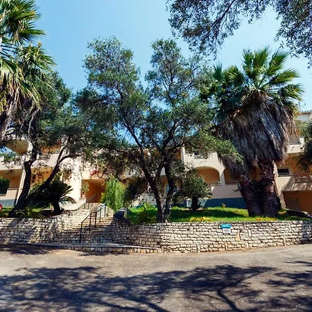 Sun Village (adults Only) Hotel apartamentowy Acharavi (Corfu)