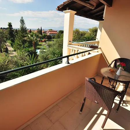 Hotel apartamentowy Sun Village (adults Only)