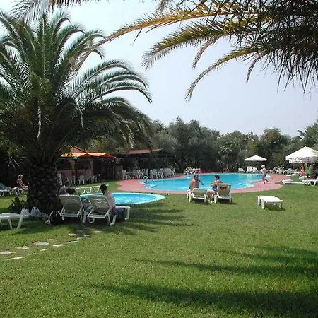 Sun Village (adults Only) Hotel apartamentowy 3*
